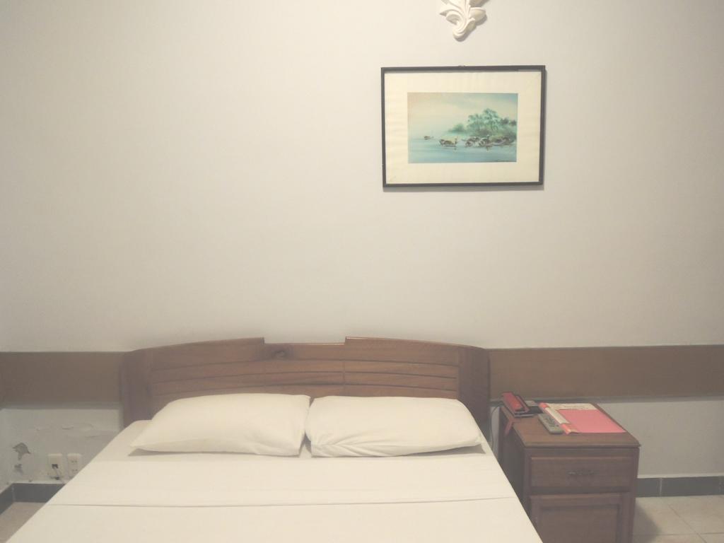 Phoenix Hotel フエ エクステリア 写真